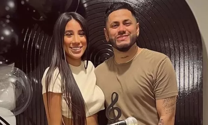 Samahara Lobatón y Bryan Torres gritaron su amor con romántica foto