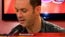 A las Once: Axel deleita con sus canciones