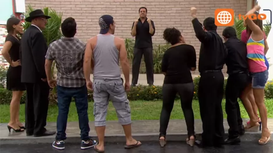 821c0a81d424c45dfb3a003b68daf999