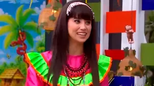 Alessia cambió radicalmente de look para su nuevo trabajo