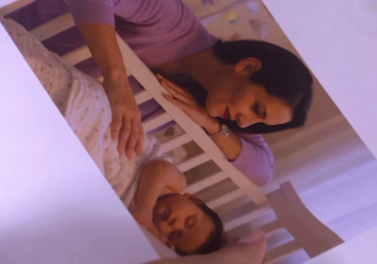 Claudia Llanos y Angelita de bebé