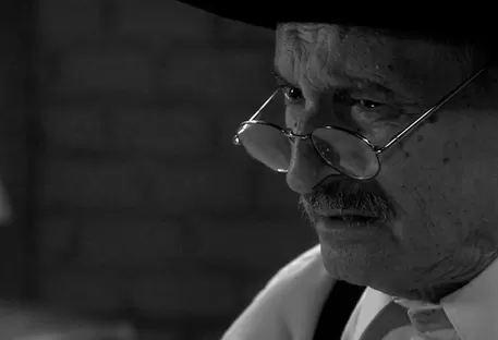 Gilberto preocupado por la pichoncita | Composición: Katherine Lozano