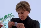 Francesca se emocionó con detallazo de su admirador secreto