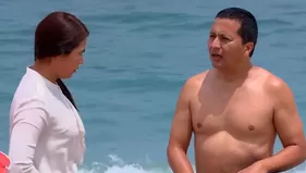 Juana sorprendió a Félix luciendo su extraño traje de baño