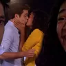 July besó a Cristóbal al aceptar ser su enamorada