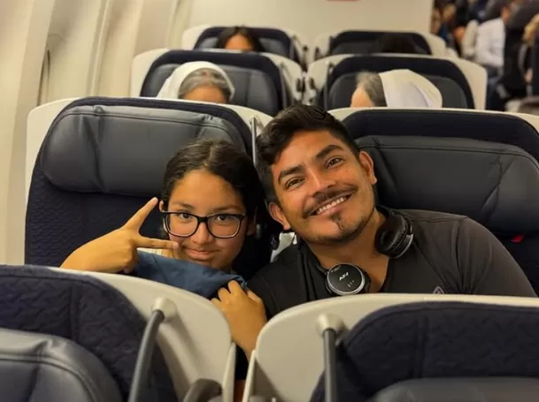 Erick Elera y su hija Flavia camino a China