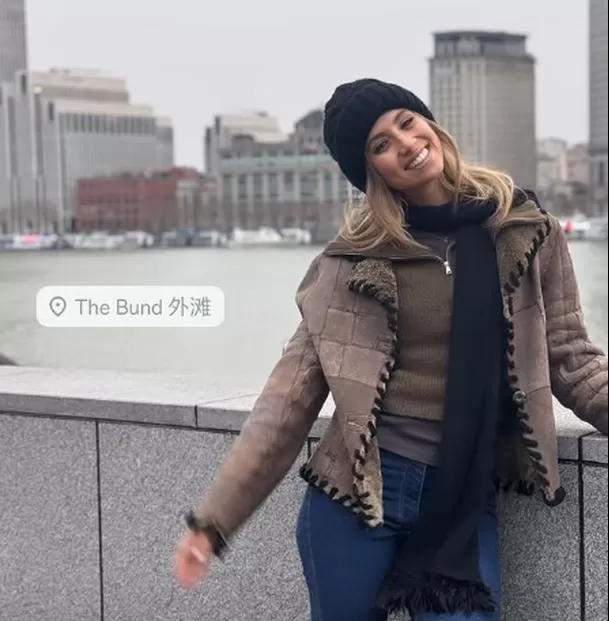 Karime Scander turisteando en China