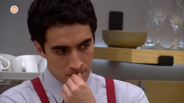 Jimmy preocupado por decirle a Laia que abandonaría el restaurant