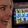 Lorena se emocionó al ganar dinero en el casino