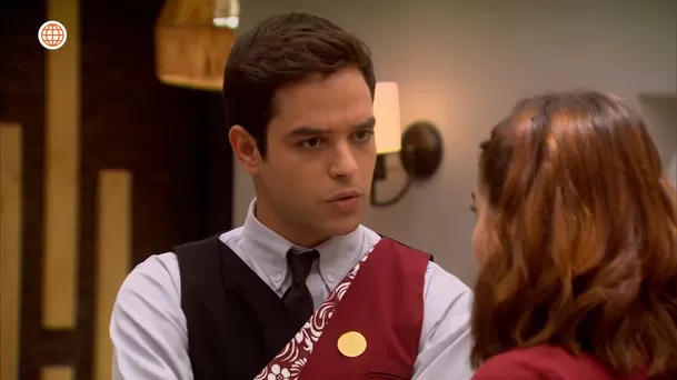 Cristóbal enterándose lo que había sucedido con Jimmy