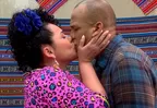 Teresa y Gaspar se reconciliaron con apasionado beso