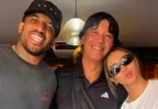 Jefferson Farfán se lució junto al papá de Xiomy Kanashiro