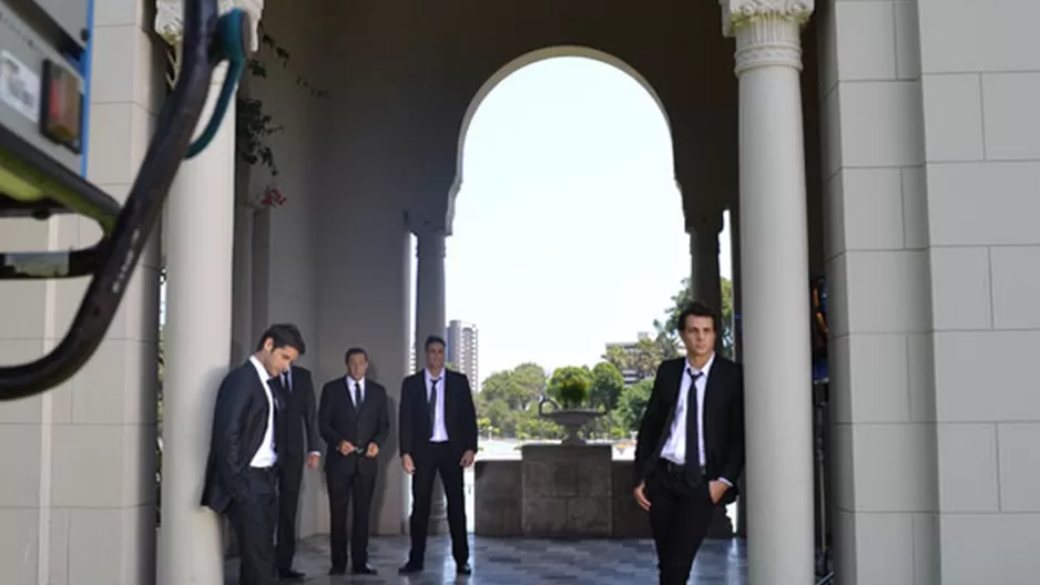 El detrás de cámaras de los galanes de América Televisión