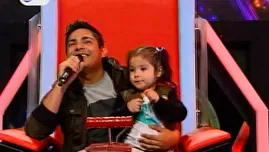 	<p>Erick Elera present&oacute; a su hija Flavia en Amigos y Rivales</p>