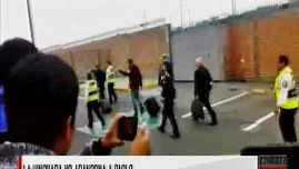 	<p>Paolo Guerrero llegó a Lima. Video: América Noticias</p>