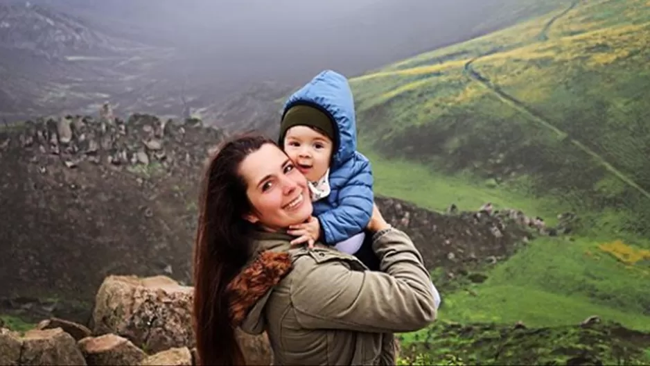 Yiddá Eslava y su hijo Tomás Zucchi
