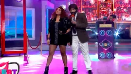 	<p>Carloncho y Marianita Espinoza bailaron Esa chica y yo de Pimpinela.</p>