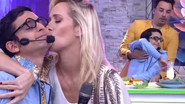 	<p>Julieta Prandi, La Nena, dio tierno beso a Fideíto y él se desmayó.</p>