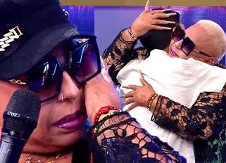 Yunaikel Ramon Wong, nieto de Lucía de la Cruz la sorprende EN VIVO: “La mejor cantante del Perú”.