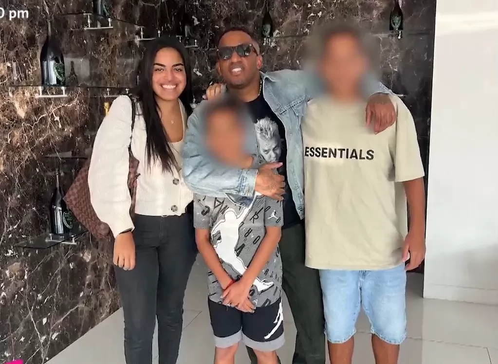 Jefferson Farfán y sus hijos