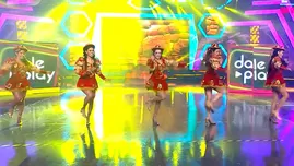 	<p>Angie Arizaga, Rosángela Espinoza y Michelle Soifer bailaron caporales.</p>