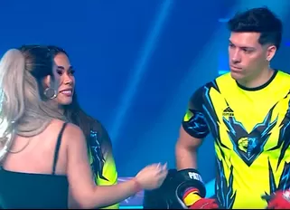 Patricio y Flavia se saludaron así | Fuente: América Televisión