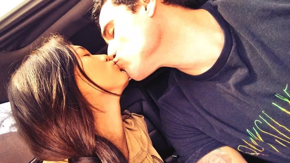 Gino Assereto recordó romántica pedida de mano a Jazmín Pinedo.