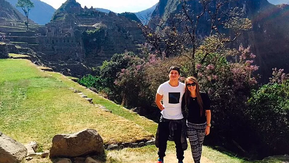 Gino Pesaressi y Mariana Vértiz en Cusco