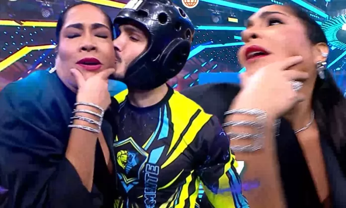 Katia Palma se "derritió" por beso de Mario Irivarren