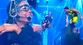 Luciana Fuster y Patricio Parodi protagonizaron romántico escena en plena competencia