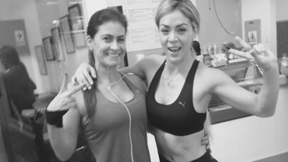 Verónica Costa, mamá de Patricio Parodi, junto a Sheyla Rojas.