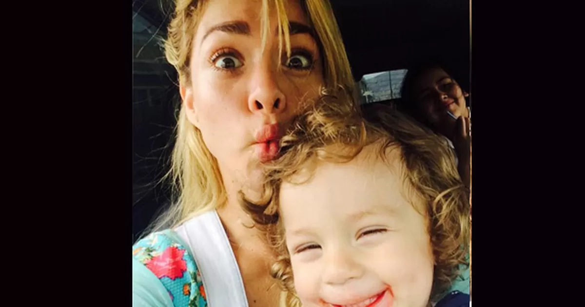 Mira Cómo Se Divierte Sheyla Rojas Junto A Su Pequeño Antoñito América Televisión 6415