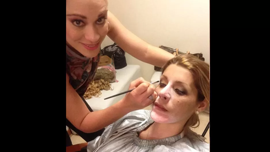 Mira cómo fue la transformación de Viviana Rivasplata en Shakira.