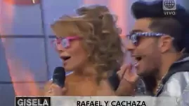 	<p>Rafael Cardozo estremeció el set de <span class="caps">GISELA</span> bailando Chica Loca.</p>