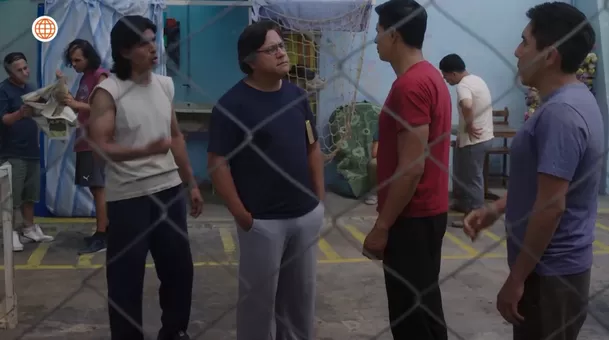 León enfrentando a Claudio en la cárcel | Luz de Luna 4