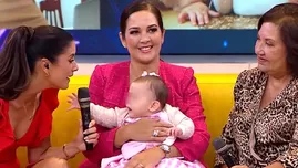 Marina Mora presentó por primera vez a su hija Sofía en vivo