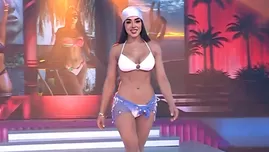 Onelia Molina presumió su figura en diminuto bikini.