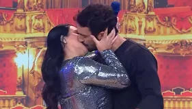 Tula Rodríguez y Fernando Niño se besaron apasionadamente en vivo