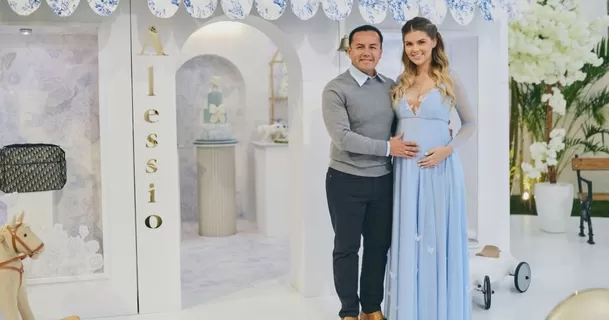 Brunella Horna y Richard Acuña en su baby shower.