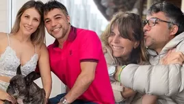 Renzo Schuller presentó a su suegra con divertida sesión de fotos.