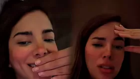 Suheyn Cipriani preocupó al desmayarse en pleno live de Tiktok