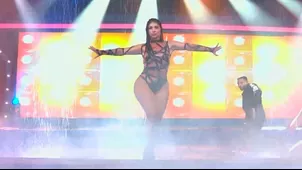 Pamela Franco alborotó a todos con sexy dance bajo el agua