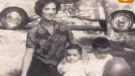 	<p>Carlos Alcántara se emocionó al ver fotos de su niñez</p>