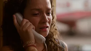 Mercedes recibiendo la peor noticia de su vida