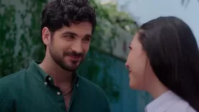 Víctor buscó a Emilia y sorprendió confesándole sus sentimientos