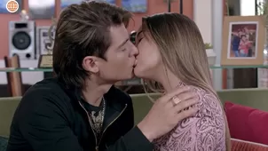 Deyvis y Cassandra se dieron su primer beso